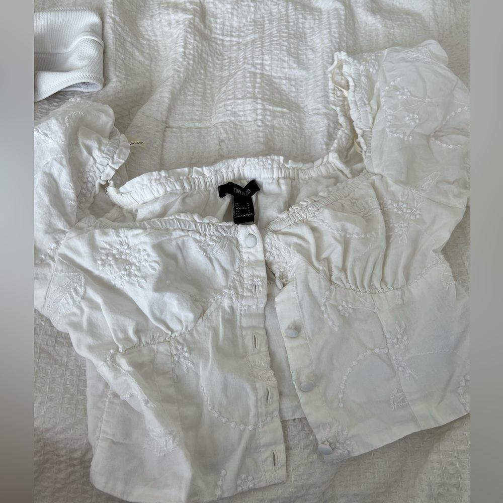 White floral embroidered top